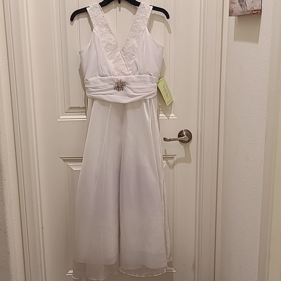 Brand: Chic Baby inc. - Picture 1 of 4